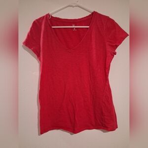 New York & Company Scarlet Short Sleeve Tee